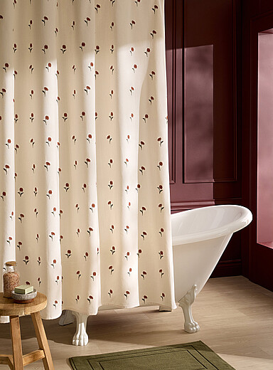 Le rideau de douche brod&eacute; fleurs d'automne