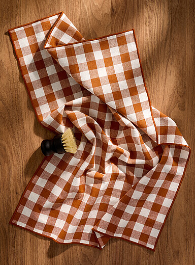 Seasonal gingham tea towel
