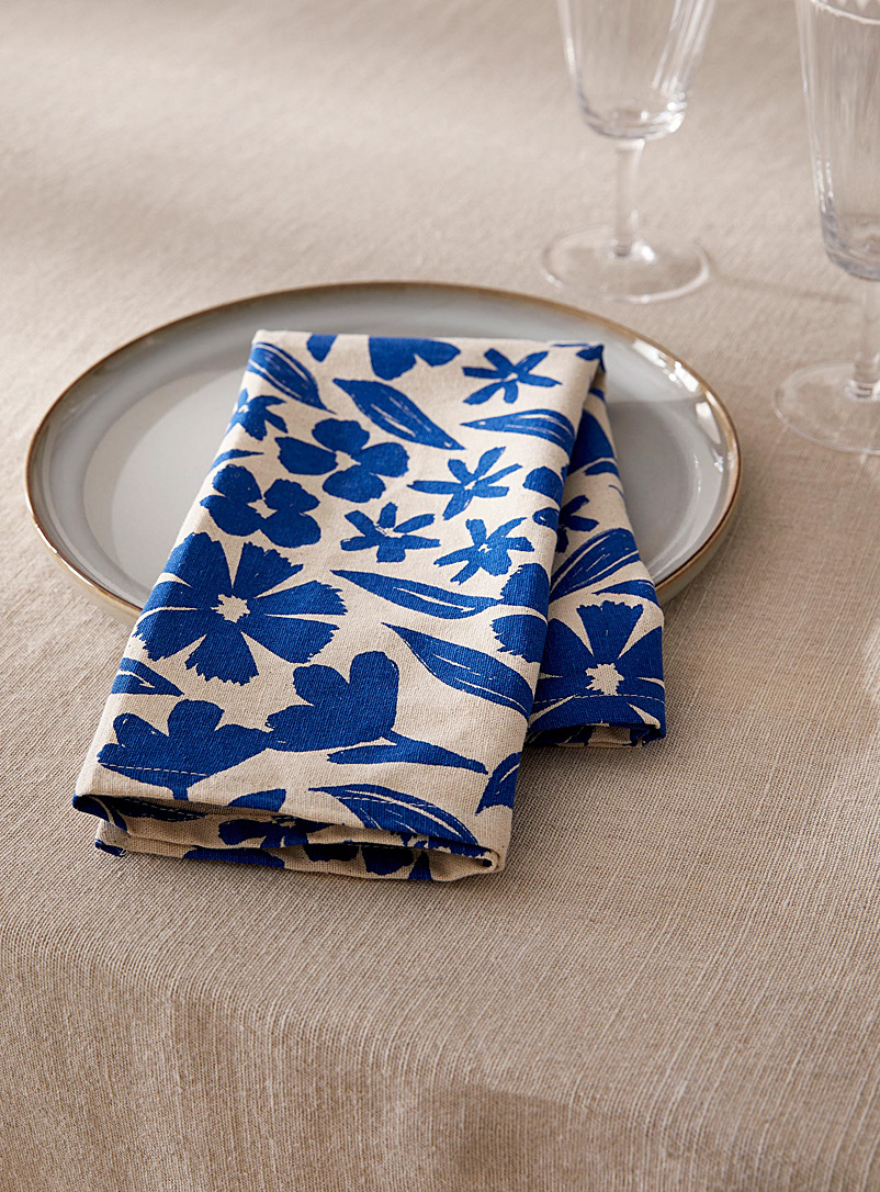 Simons Maison: La serviette de table coton recyclé fleurs indigo Écru à motifs