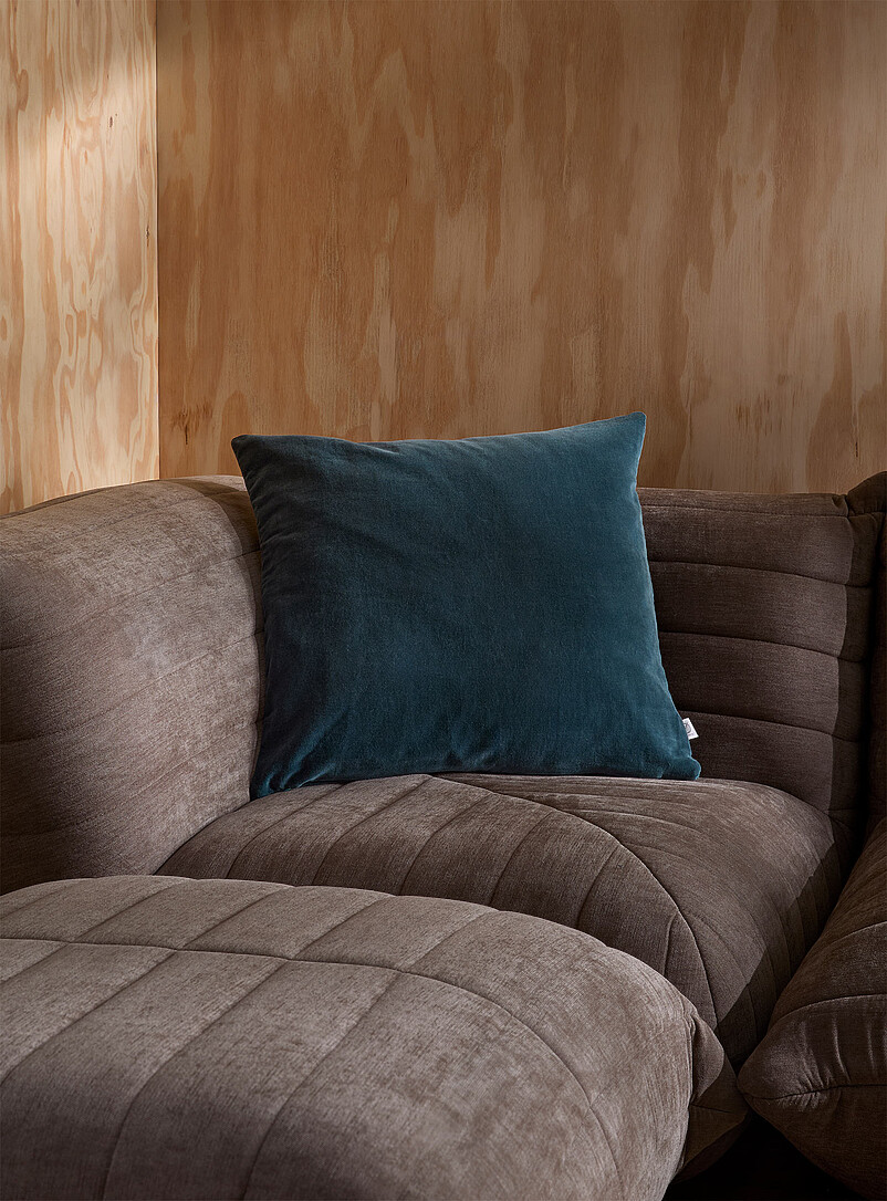 Soft Cotton Velvet Removable-Cover Cushion 50 X 50 Cm