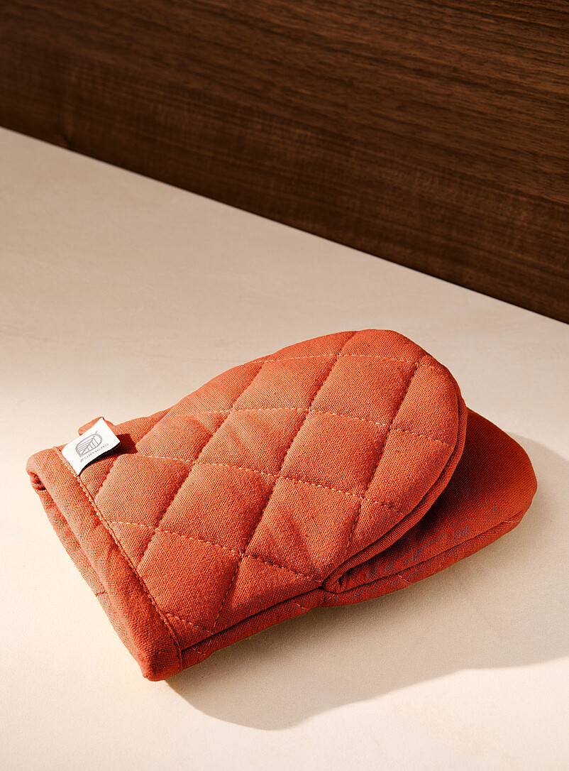 Small Plain Oven Mitt