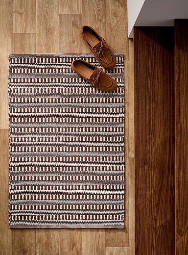 Graphic stripes woven rug See available sizes product image 2