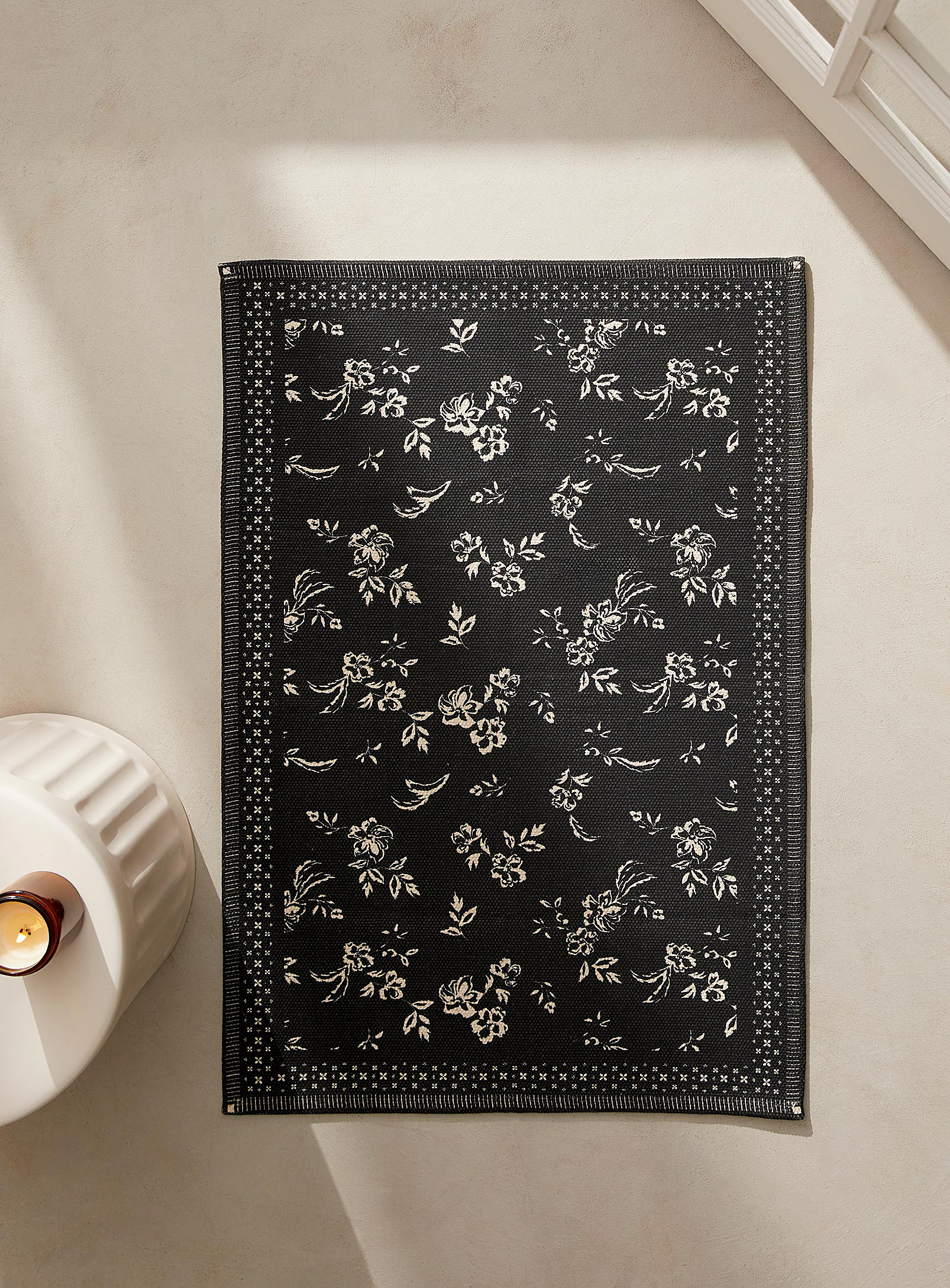 Simons Maison Floral Reprocessed Cotton Accent Rug 60 X 90 Cm In Patterned Black