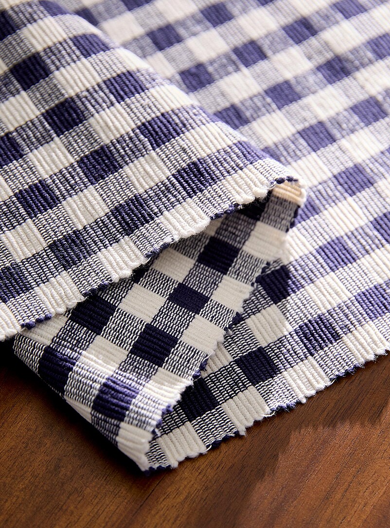 Seasonal gingham placemat product image 2