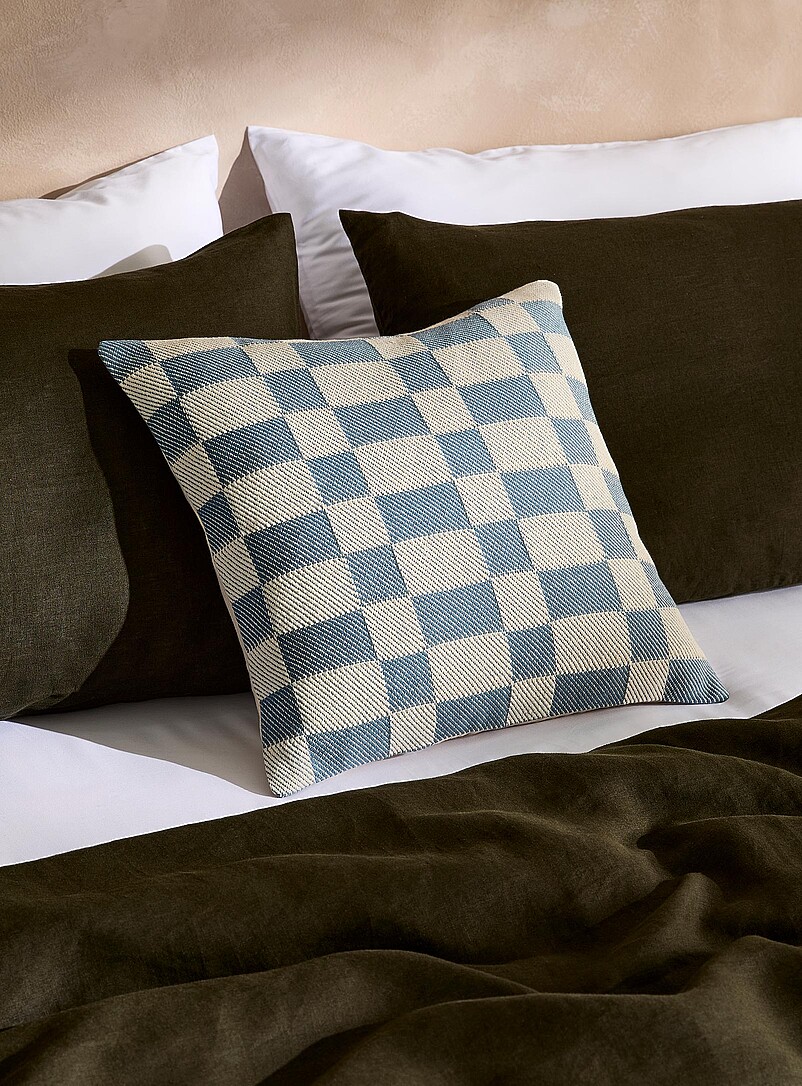 Hatched Checks Cushion Cover 45 X 45 Cm