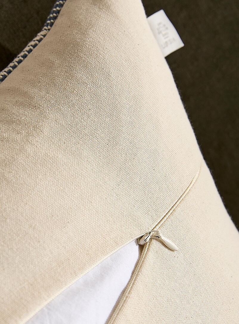 Hatched checks cushion cover 45 x 45 cm product image 2