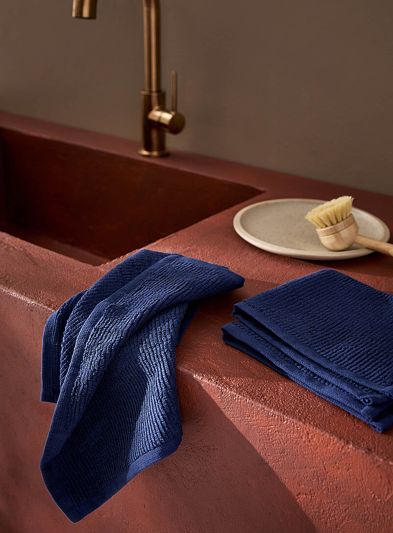 Monochromatic stripes dishcloths Set of 2 product image (primary)