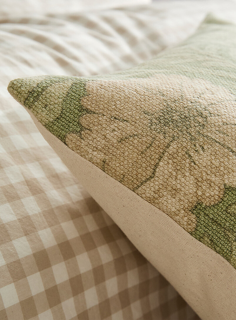 Pastel flowers linen-blend removable-cover cushion 50 x 50 cm product image 2