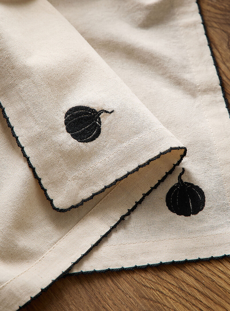 Pumpkins embroidered napkin Halloween Collection product image 2