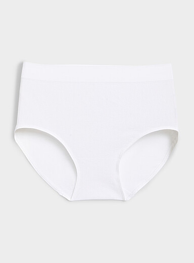 La classique c&ocirc;tel&eacute;e extensible Nylon