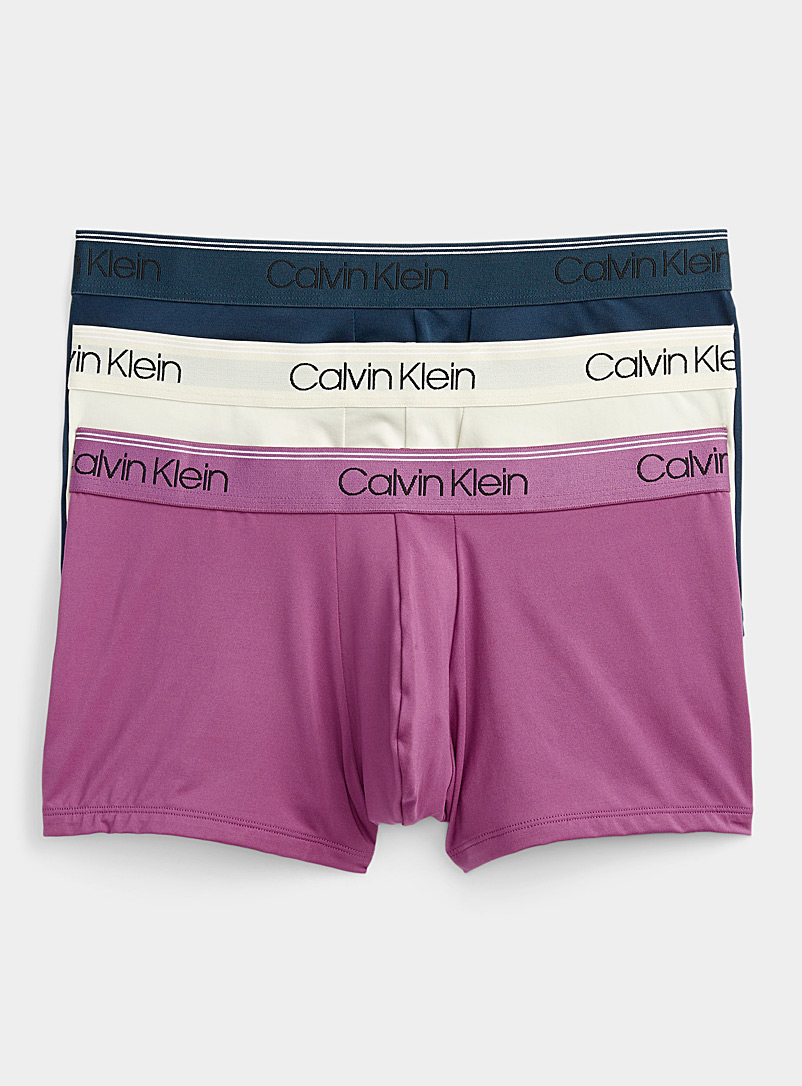 Calvin Klein: Les boxeurs courts colorés taille basse Emballage de 3 Pourpre à motifs pour homme