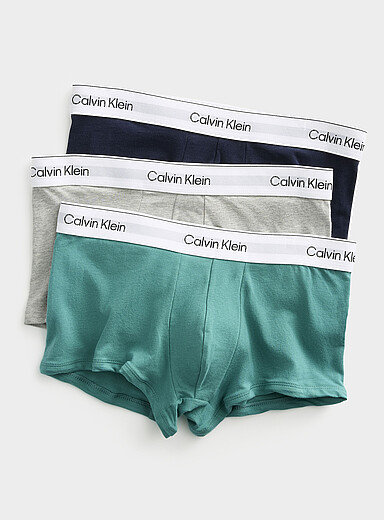 Calvin Klein: Les boxeurs courts unis 2 po Icon Cotton Stretch Emballage de 3 Vert &agrave; motifs pour homme