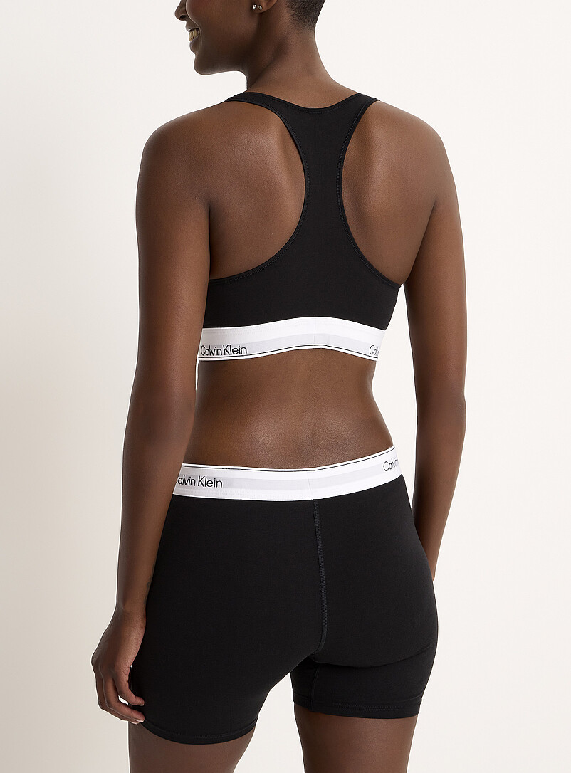 Calvin Klein: La bralette col d&eacute;gag&eacute; bande logo Noir pour femme