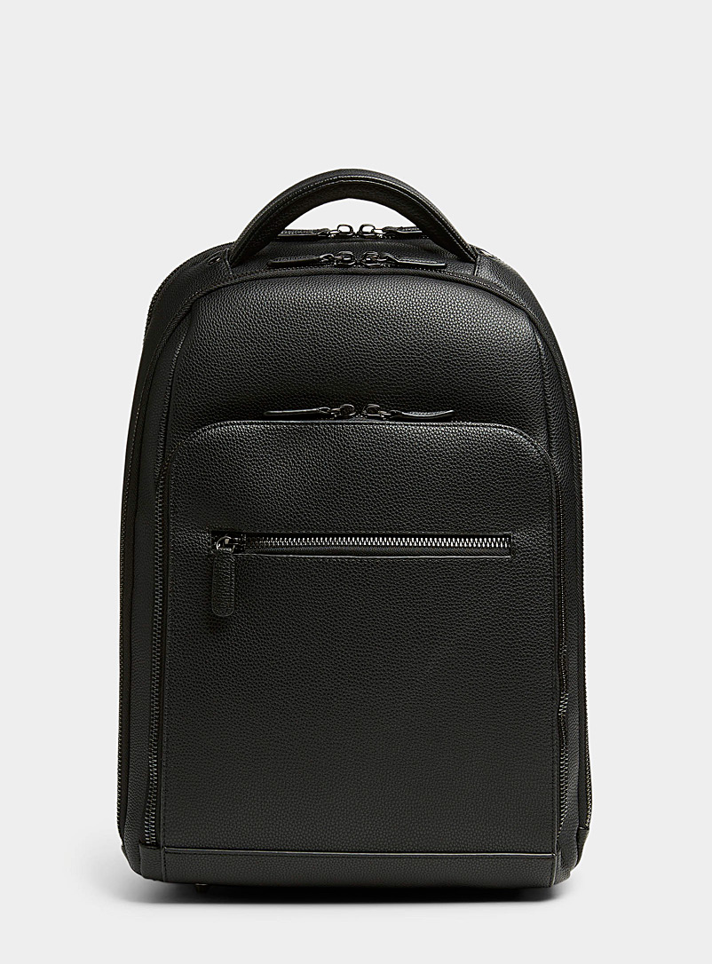 Le 31 Black Pebbled leather backpack for men