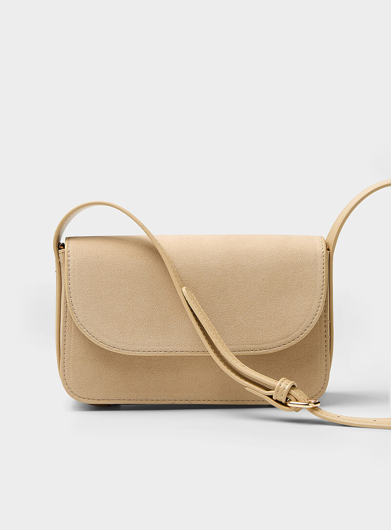 Simons: Le sac bandouli&egrave;re &eacute;pur&eacute; Noir pour femme