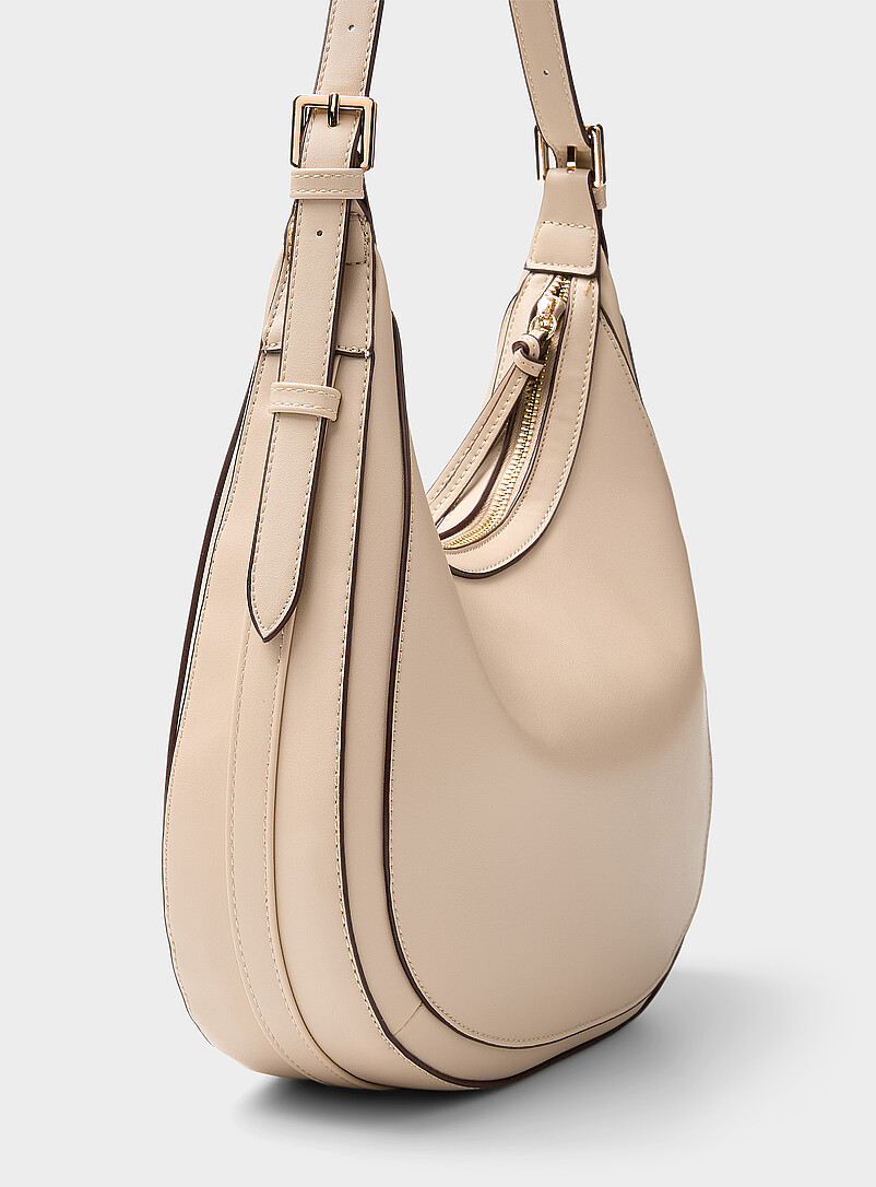 Simons: Le sac besace arrondi uni Noir pour femme
