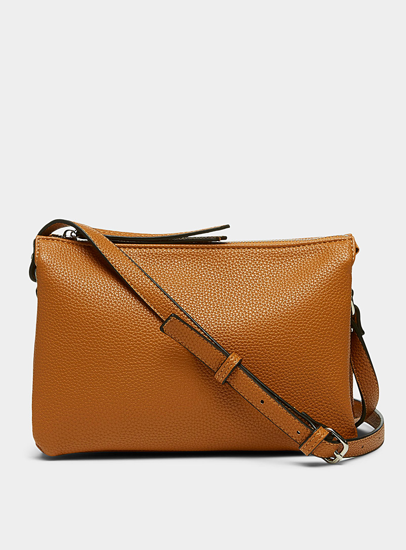 Simons: Le sac bandoulière minimaliste trois compartiments Miel chameau pour femme