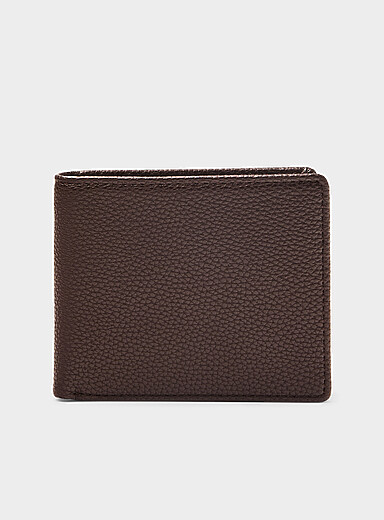 Minimalist leather wallet
