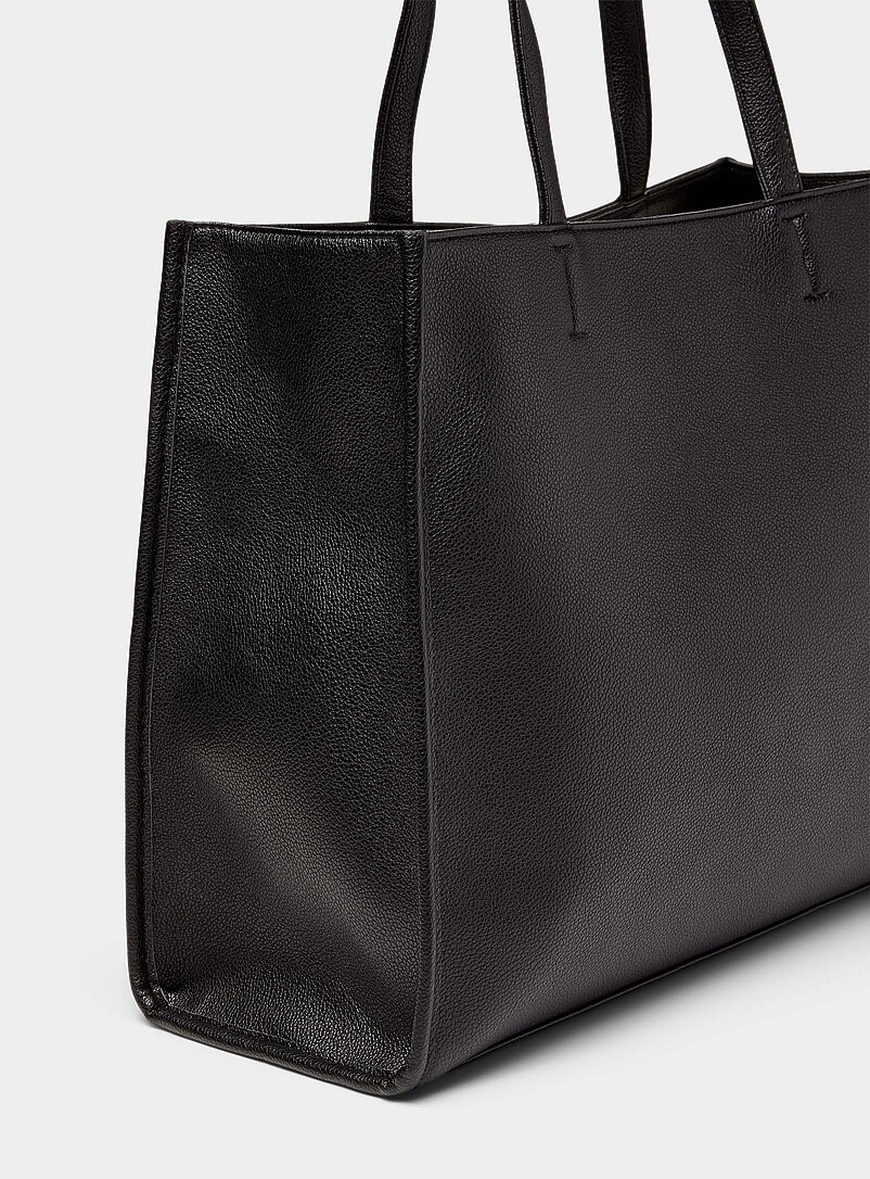 Pebbled faux-leather utility tote bag | Simons | Shop Women's Tote