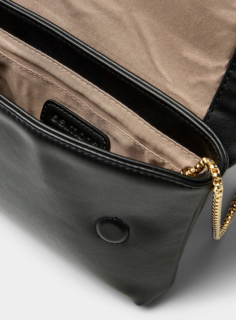 Simons: Le sac de soir&eacute;e enveloppe minimaliste Noir pour femme
