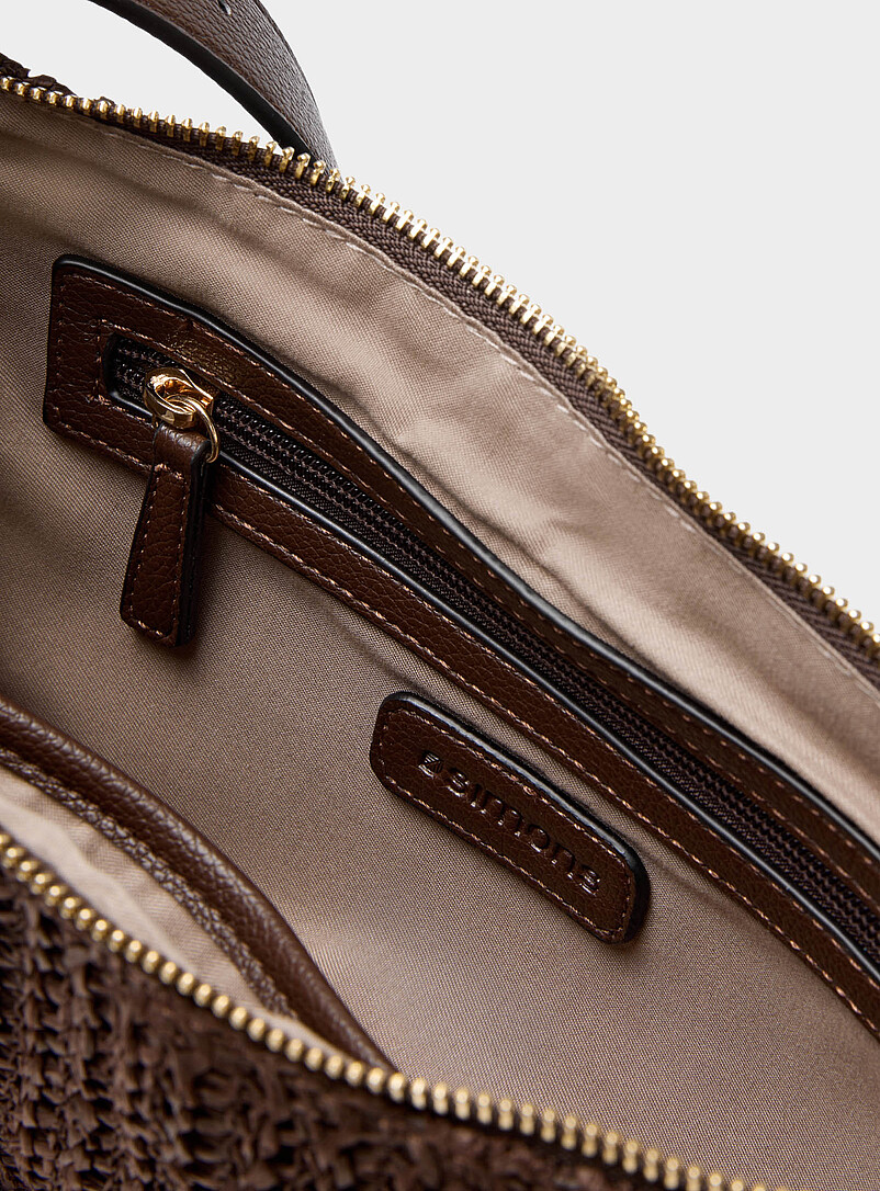 Braided straw rounded crossbody bag product image 3