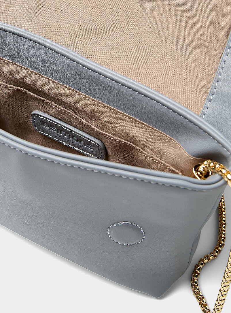 Minimalist envelope evening bag product image 3