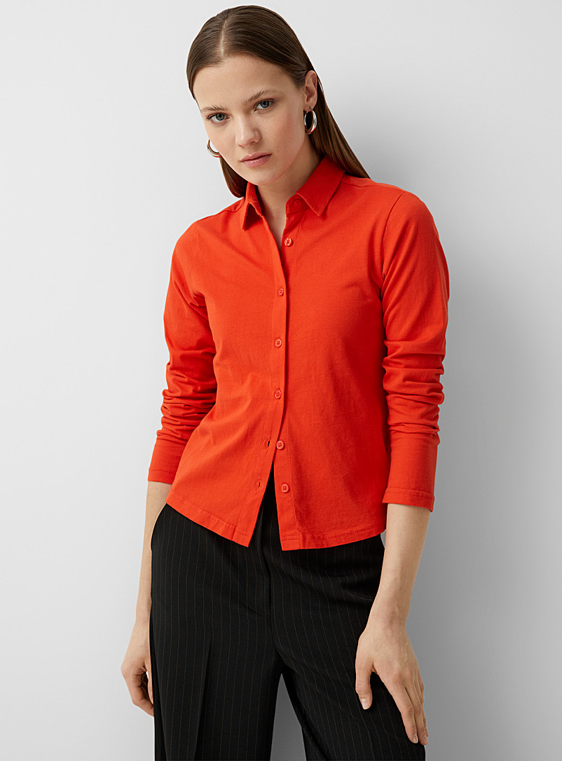 Twik: La chemise ajustée jersey Rouge pâle pour femme