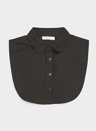 Solid faux Peter Pan collar
