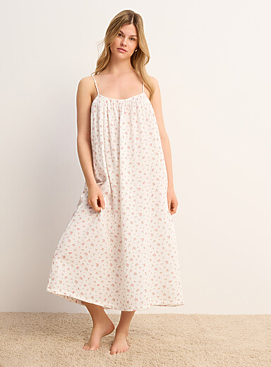 La longue robe de nuit ample gaze de coton unie