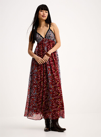 La robe maxi fleurs et paillettes