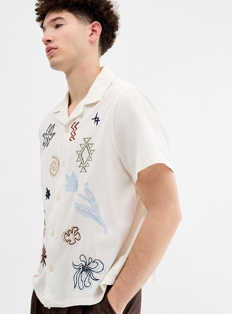 Djab Patterned Ecru Scribble embroidery camp shirt for men