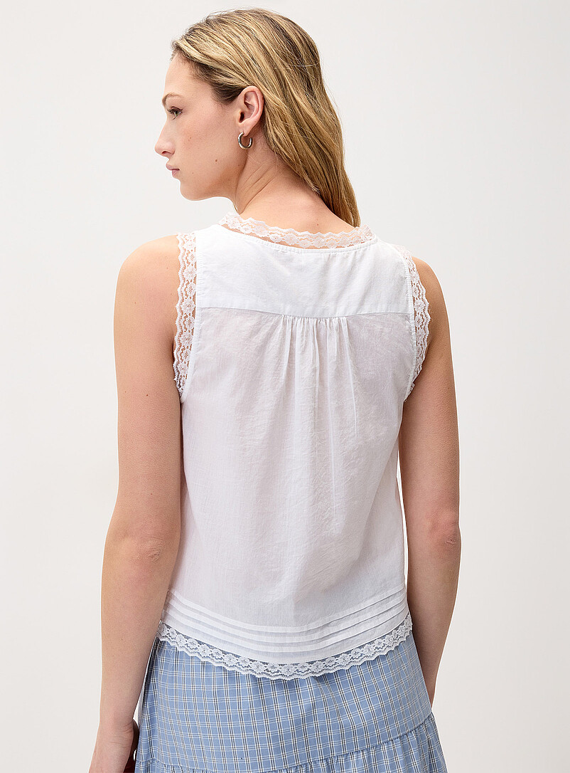 Twik Teal green Lace details buttoned cami for women
