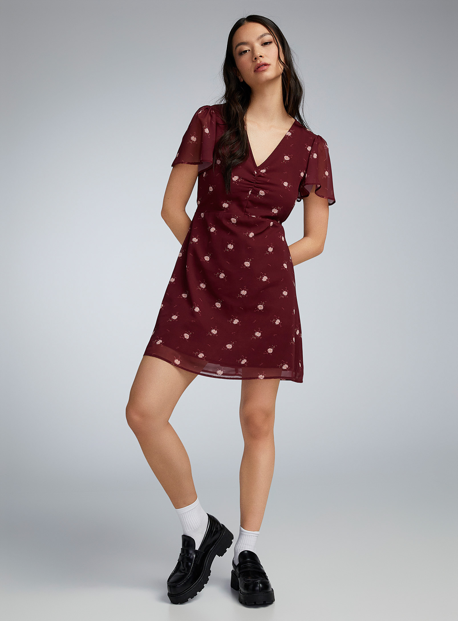 Twik Ruched Chiffon V-neck Dress In Patterned Red
