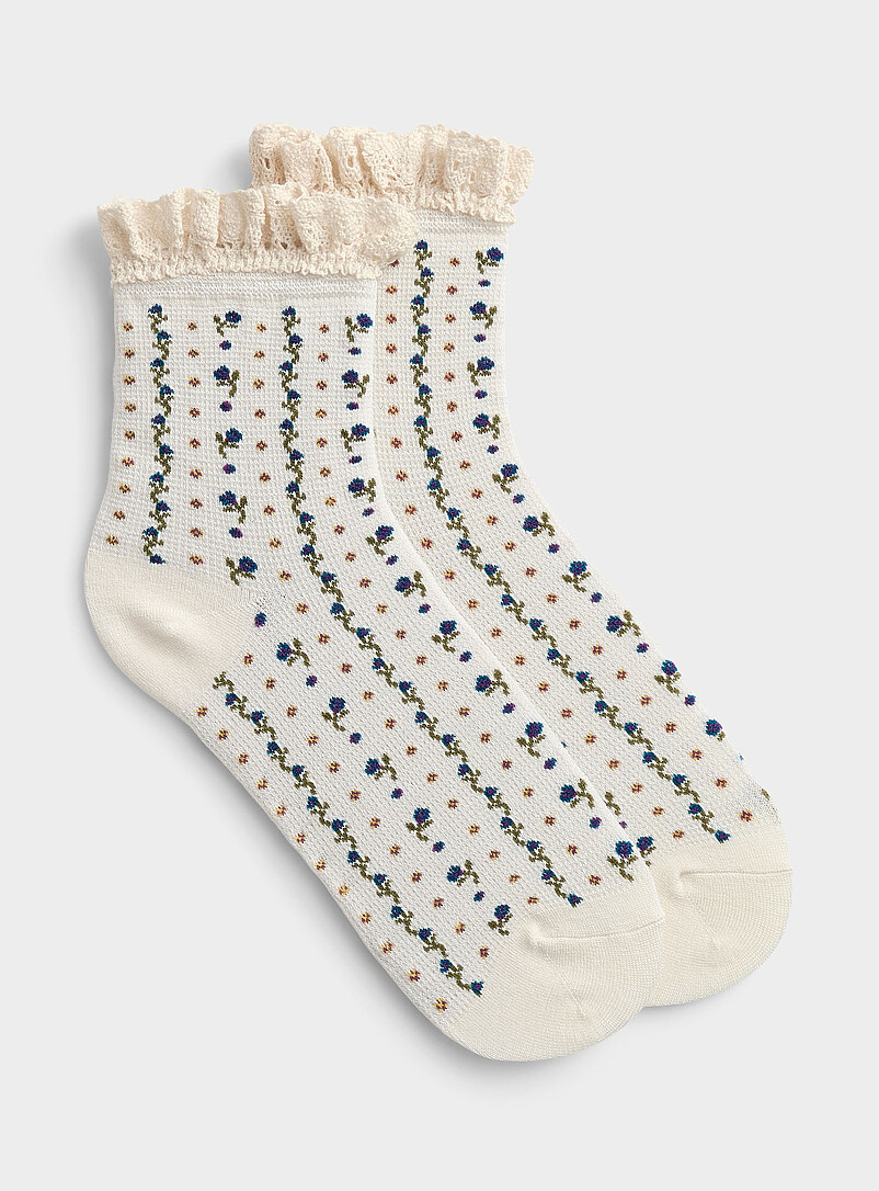 Embroidered ruffle mini-flower ankle socks product image (primary)