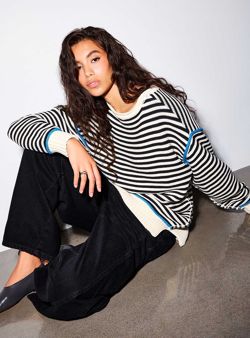 Contrasting inside-out effect pure cotton sweater product image (primary)