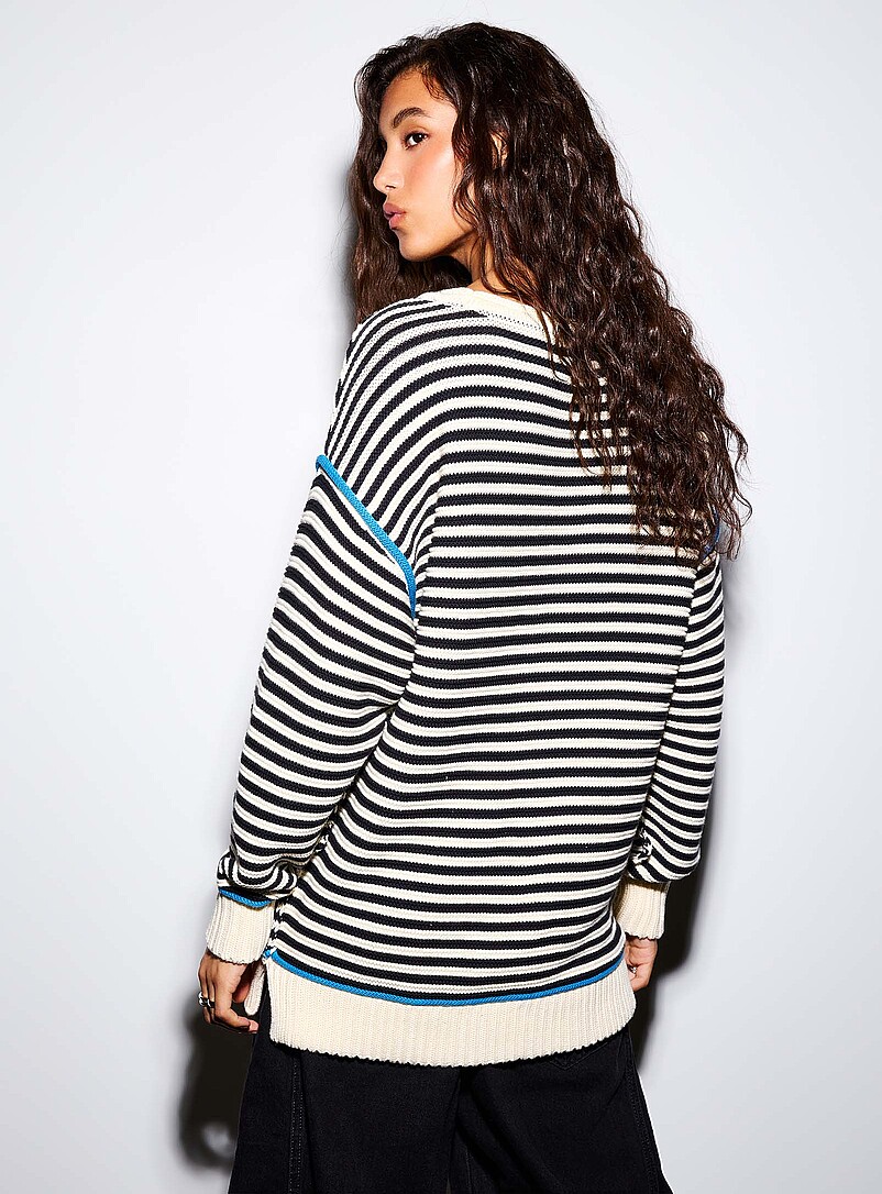 Contrasting inside-out effect pure cotton sweater product image 3
