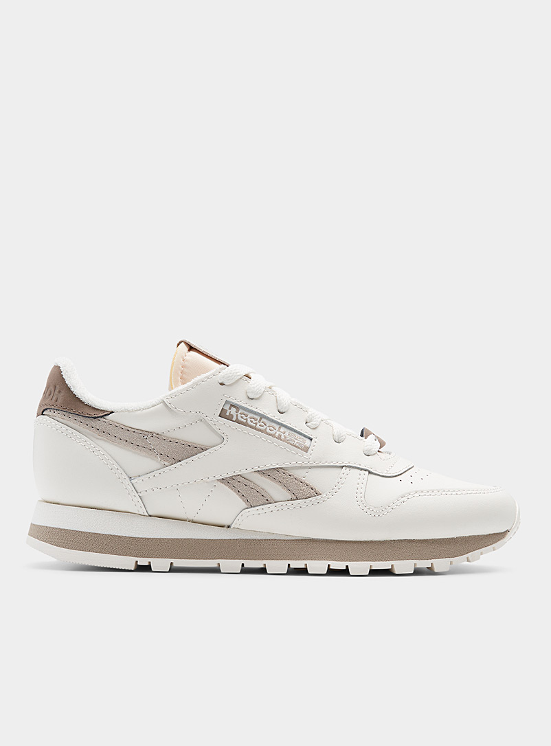 Reebok Classic: Le sneaker Classic Leather taupe Femme Ivoire blanc os pour femme