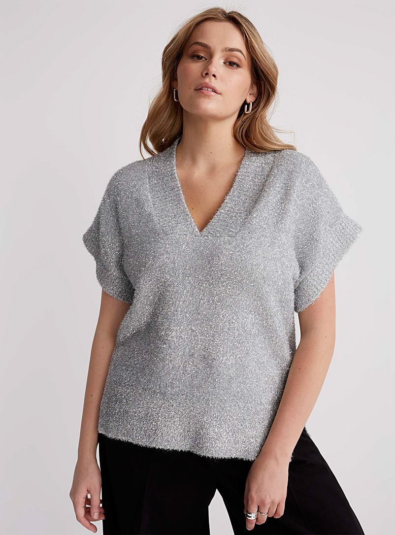 Part Two: Le pull tricot scintillant Tanne Gris pâle pour femme