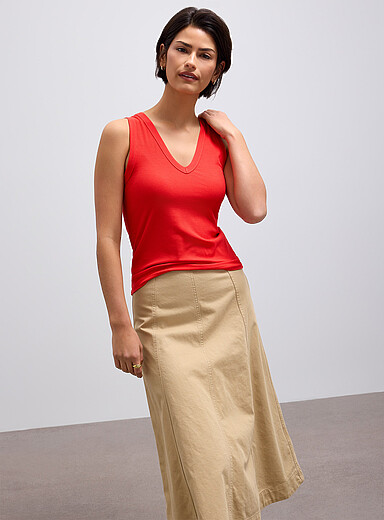 Flowy loose-fit V-neck cami