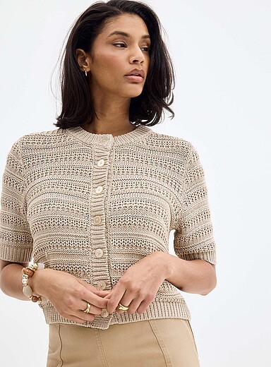 Le cardigan scintillant rayures textur&eacute;es