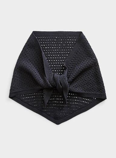 Pointelle knit triangular scarf