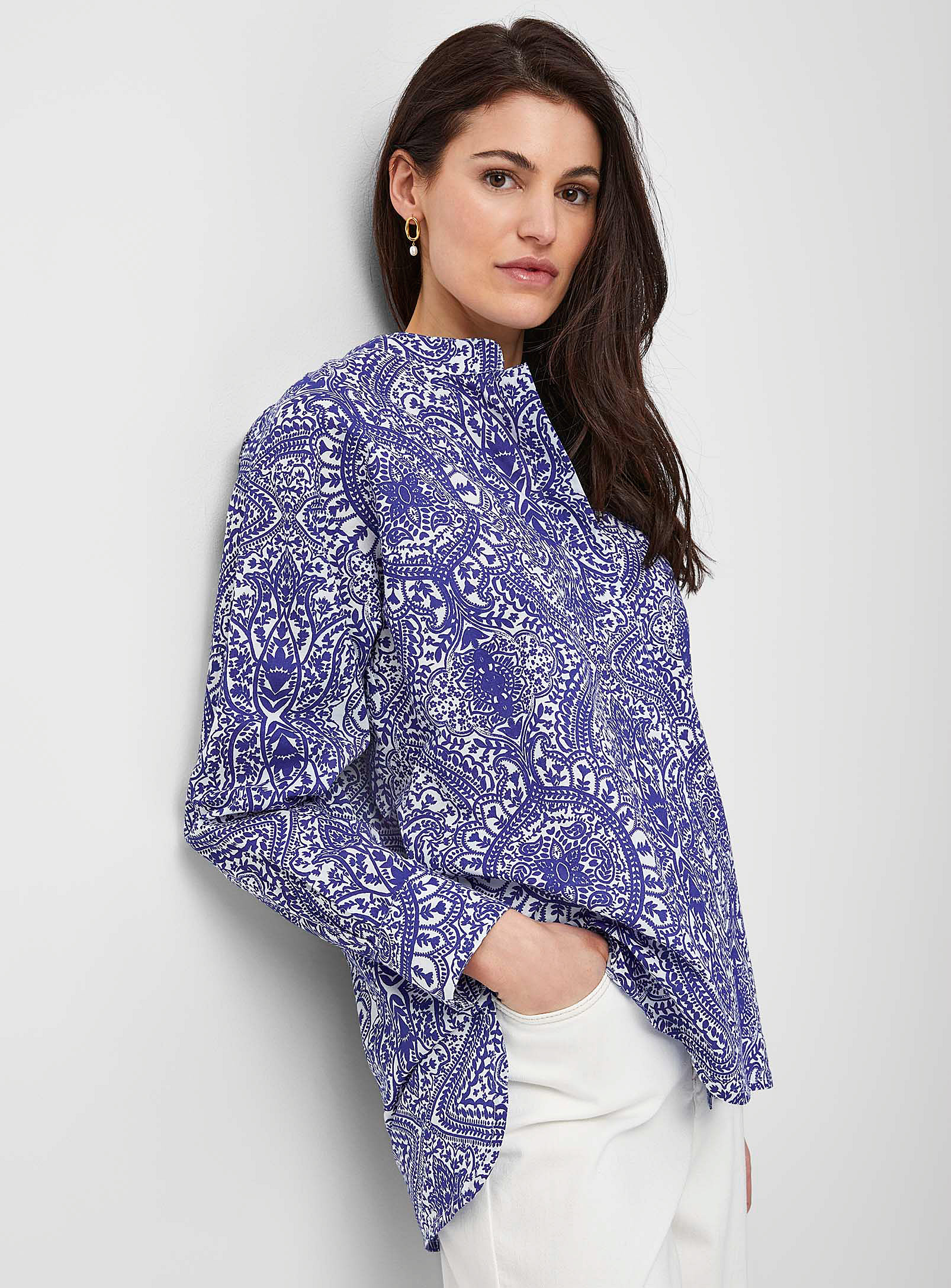 Part Two - La chemise ample mandala bleu Emilda