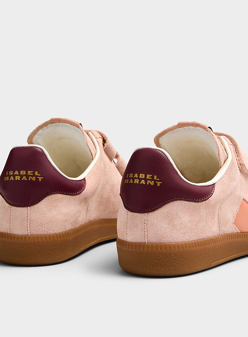 Isabel Marant: Le sneaker Beth su&egrave;de rose p&acirc;le Femme Rose pour femme