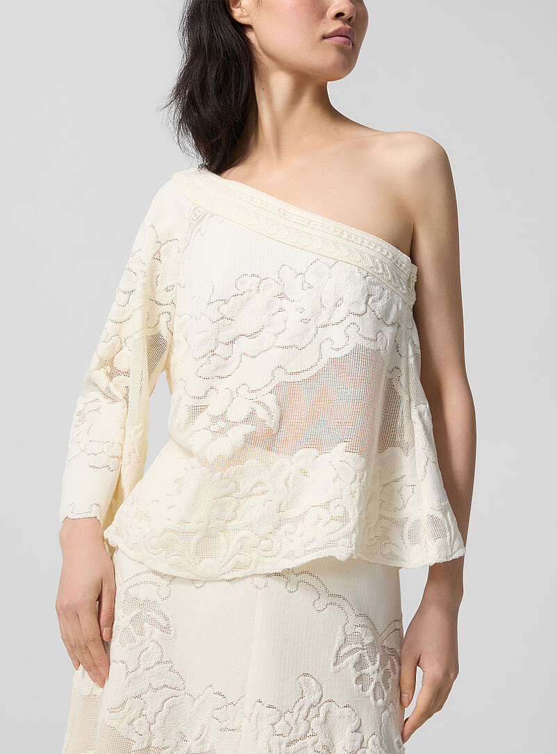Shilo floral guipure asymmetrical blouse product image (primary)