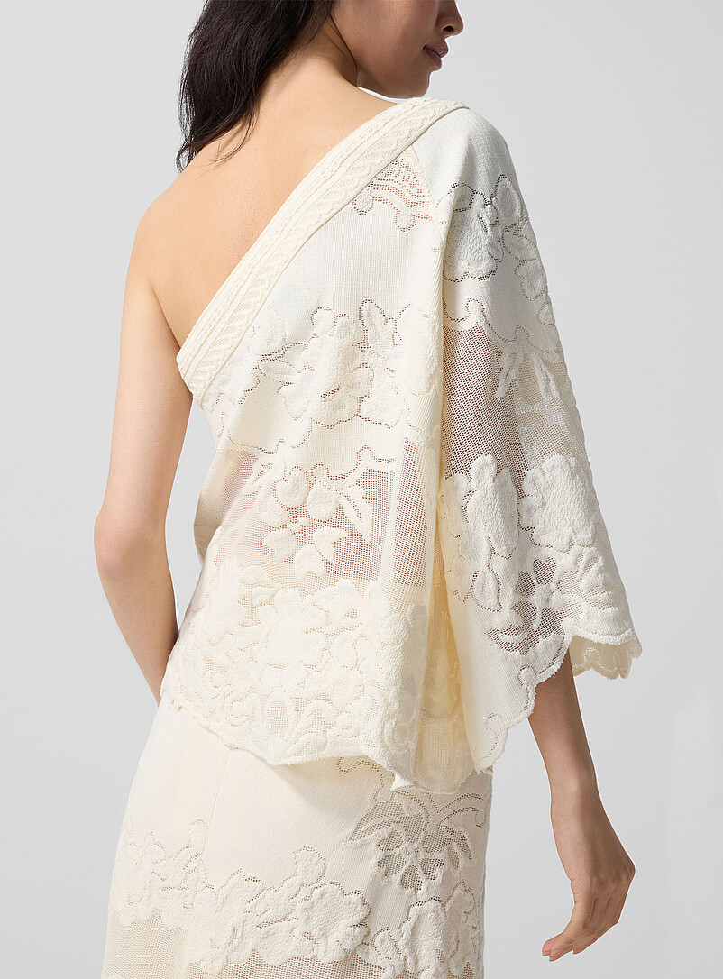 Shilo floral guipure asymmetrical blouse product image 3