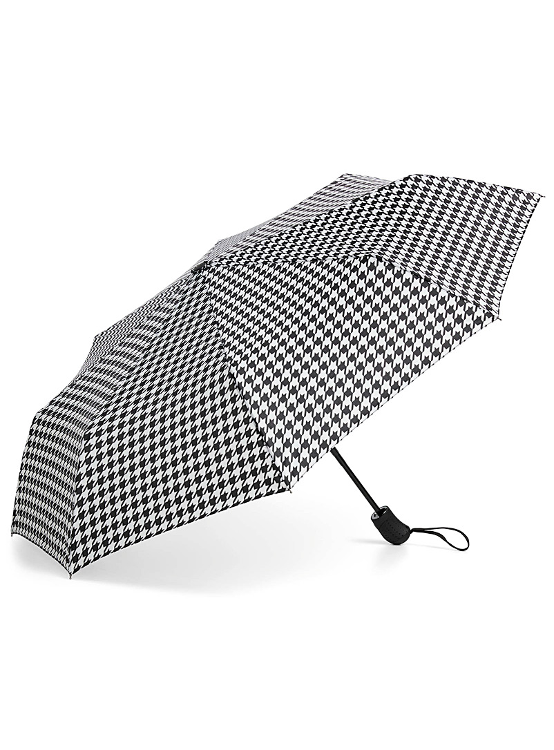 Le 31 Black and White Houndstooth umbrella for men