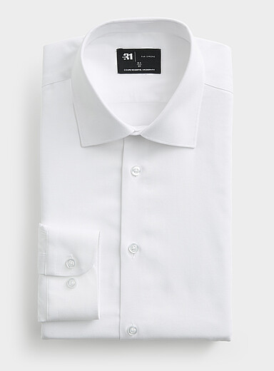 La chemise Dobby sans repassage unie <b>Coupe moderne</b>