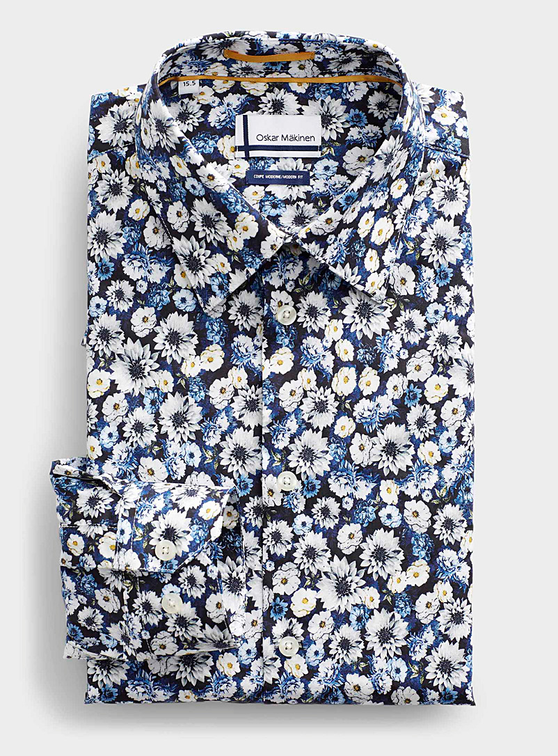 Oskar Mäkinen Patterned Blue Winter garden shirt Modern fit for men