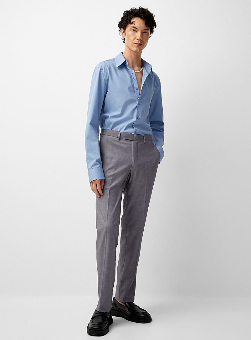 Soul of London: Le pantalon coloré twill souple Coupe ajustée Gris pâle pour homme