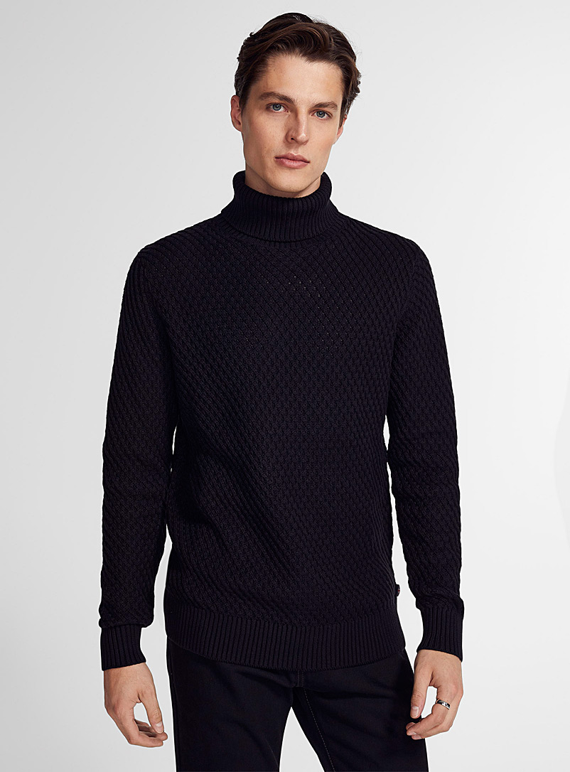 Soul of London Black Plaid knit turtleneck sweater for men